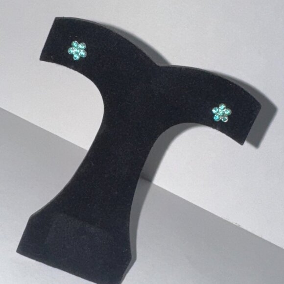 7mm Aqua Blue Flower Cz And Sterling Post Earrings - Picture 6 of 15